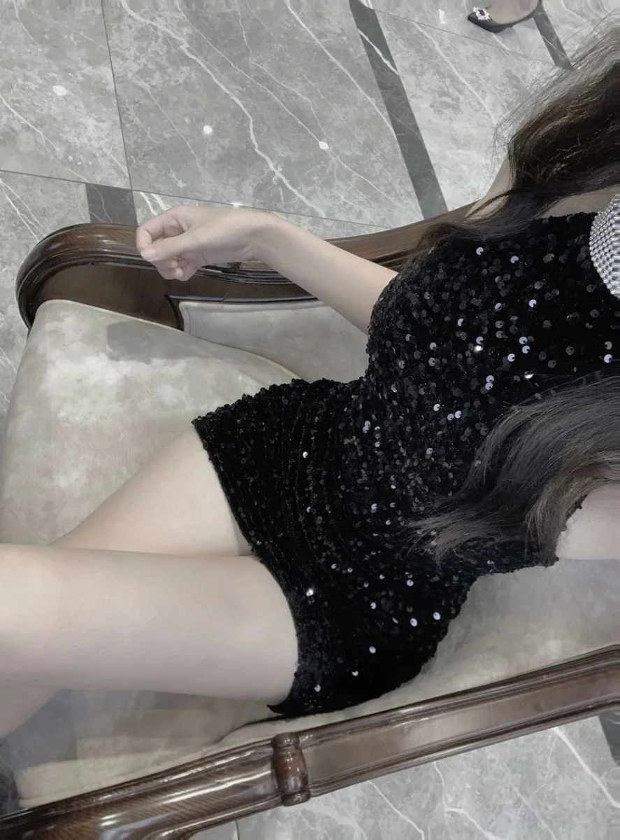 sex mặc váy, hình 81