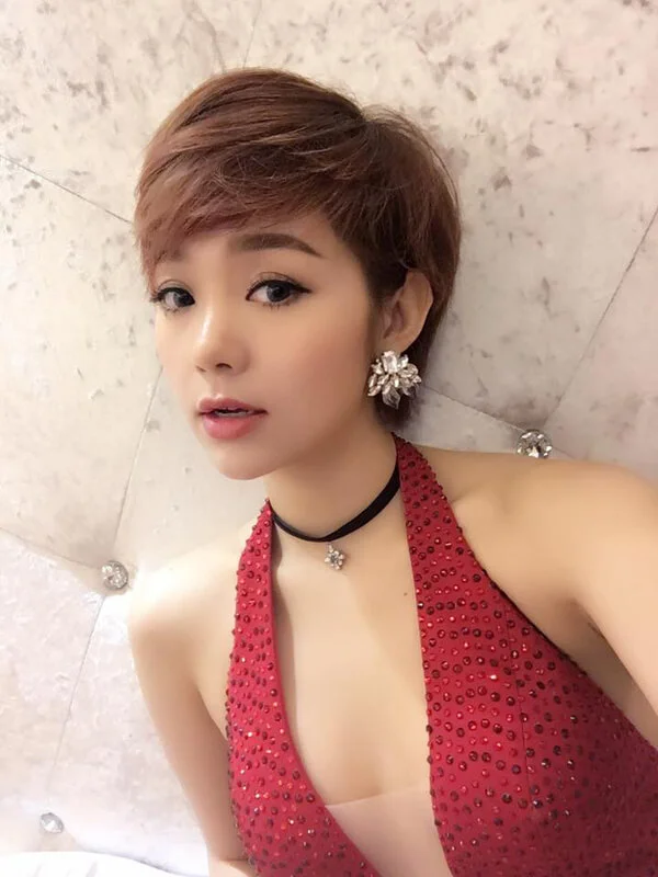 Tóc giả tomboy mái chéo