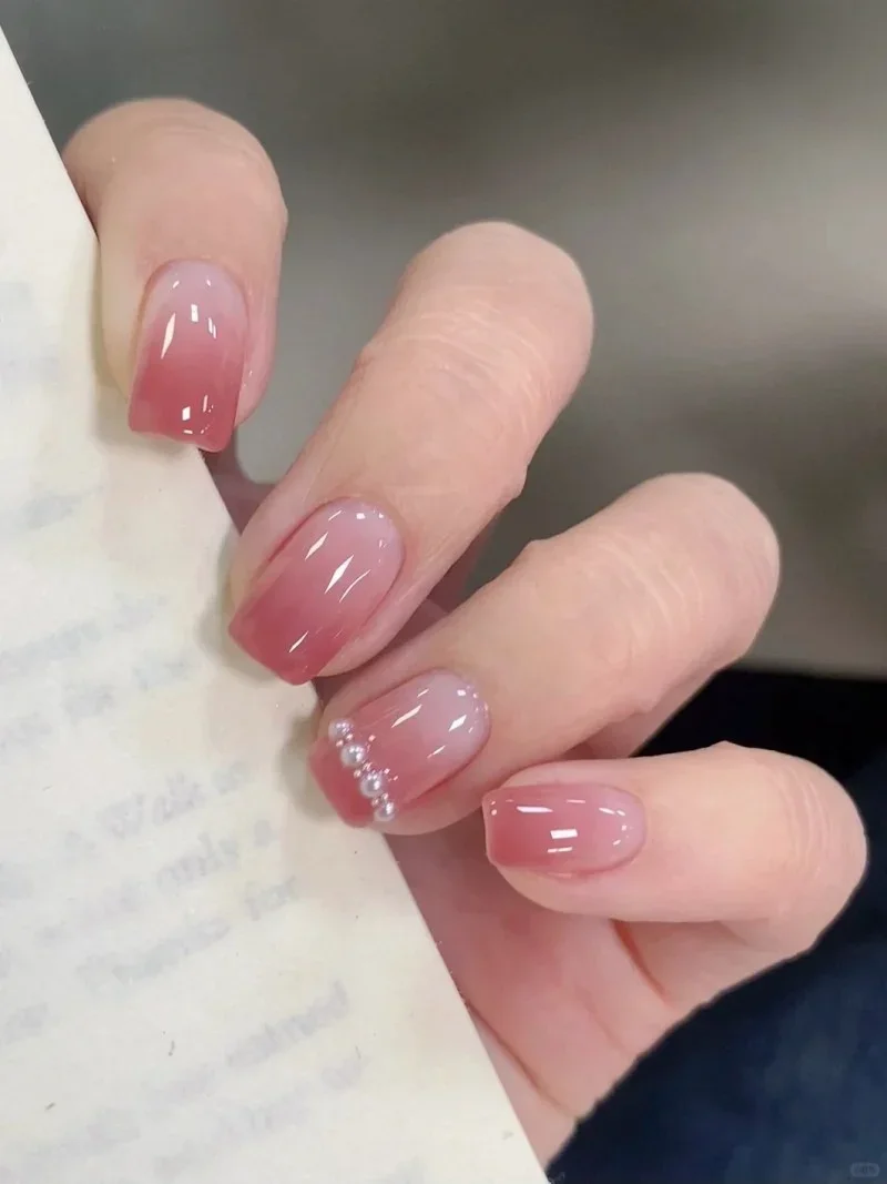 những mẫu nail đẹp cho móng ngắn (4)