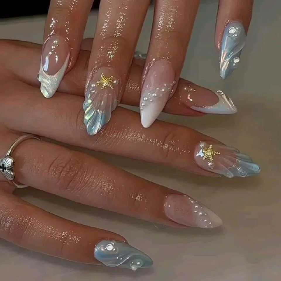 39+ mẫu móng tay đẹp nhẹ nhàng siêu trendy cho nàng