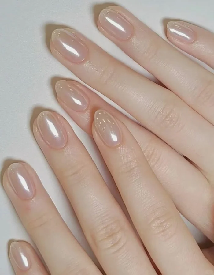 Mẫu nail đơn giản nhẹ nhàng – xu hướng làm đẹp được ưu chuộng nhất năm 2025 | Viết bởi Hải Biết Tuốt