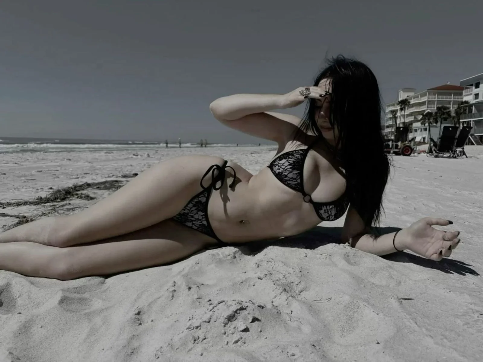 Ảnh 3 minh hoạ gái mặc bikini sex