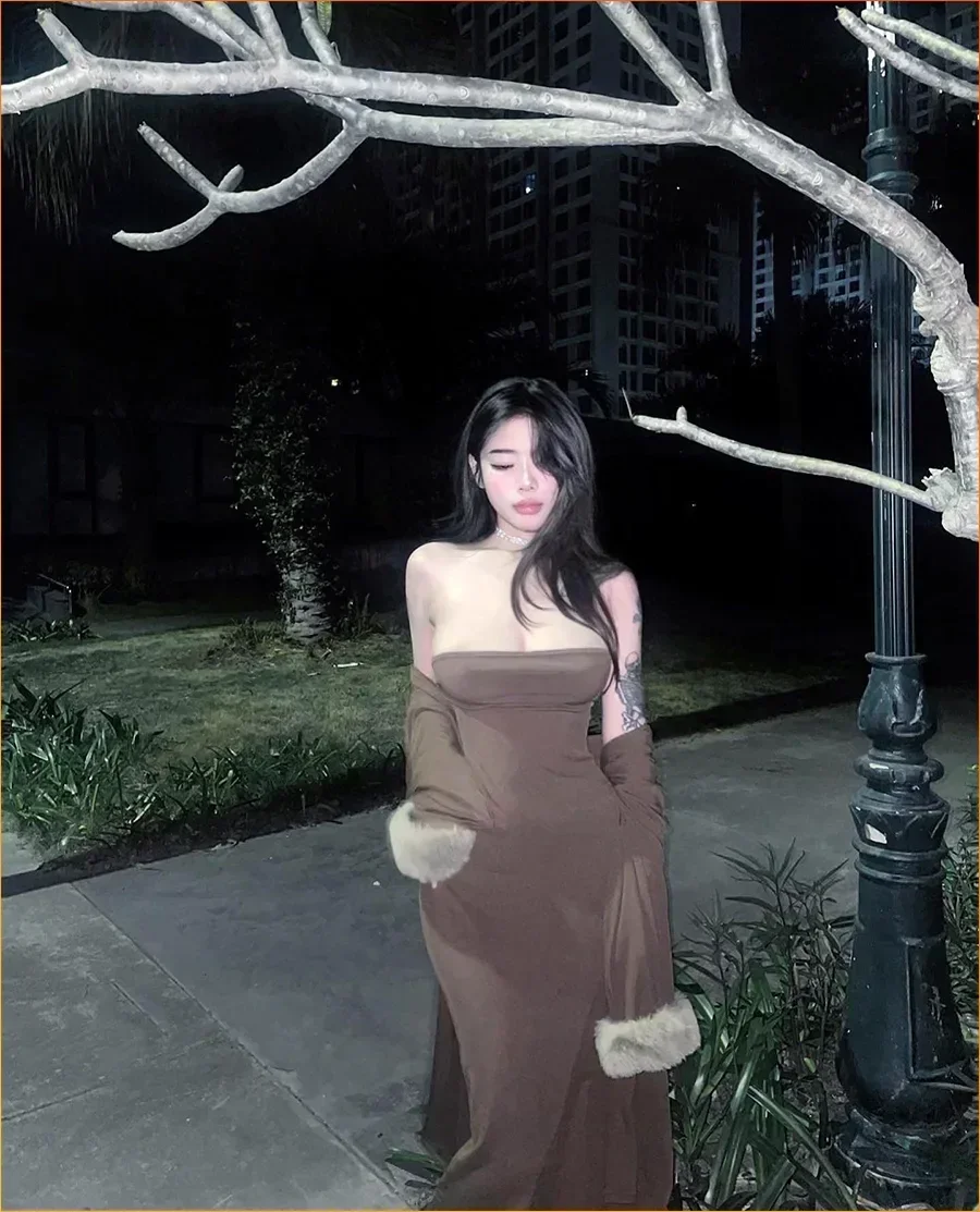 Ngoại hình ấn tượng, Khúc Thị Hương nhanh chóng thu hút sự quan tâm của cộng đồng mạng.