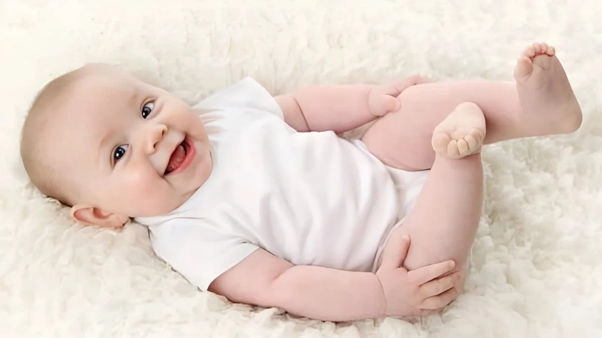 tải ảnh em bé cười