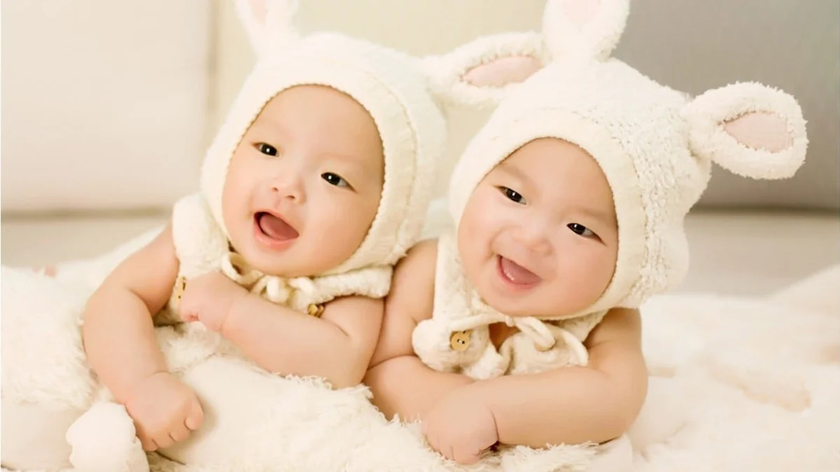 tải Ảnh em bé cười ngộ nghĩnh